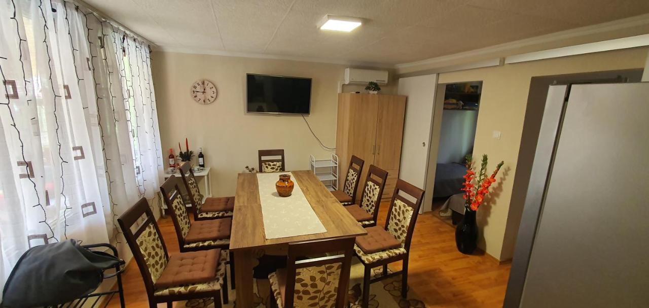 Fuege-Fa-Haz Vasarosnameny - Gergelyiugornya Appartement Buitenkant foto