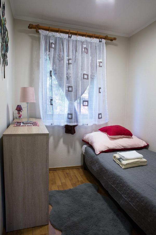 Fuege-Fa-Haz Vasarosnameny - Gergelyiugornya Appartement Buitenkant foto